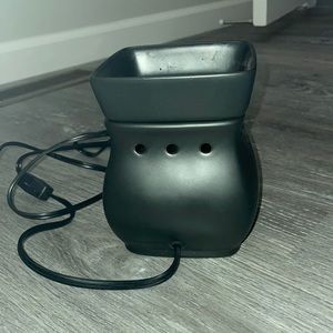 Scentsy warmer